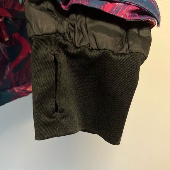 Rip zone women’s M Colorful Geometric Print ski Jacket - Picture 4 of 8